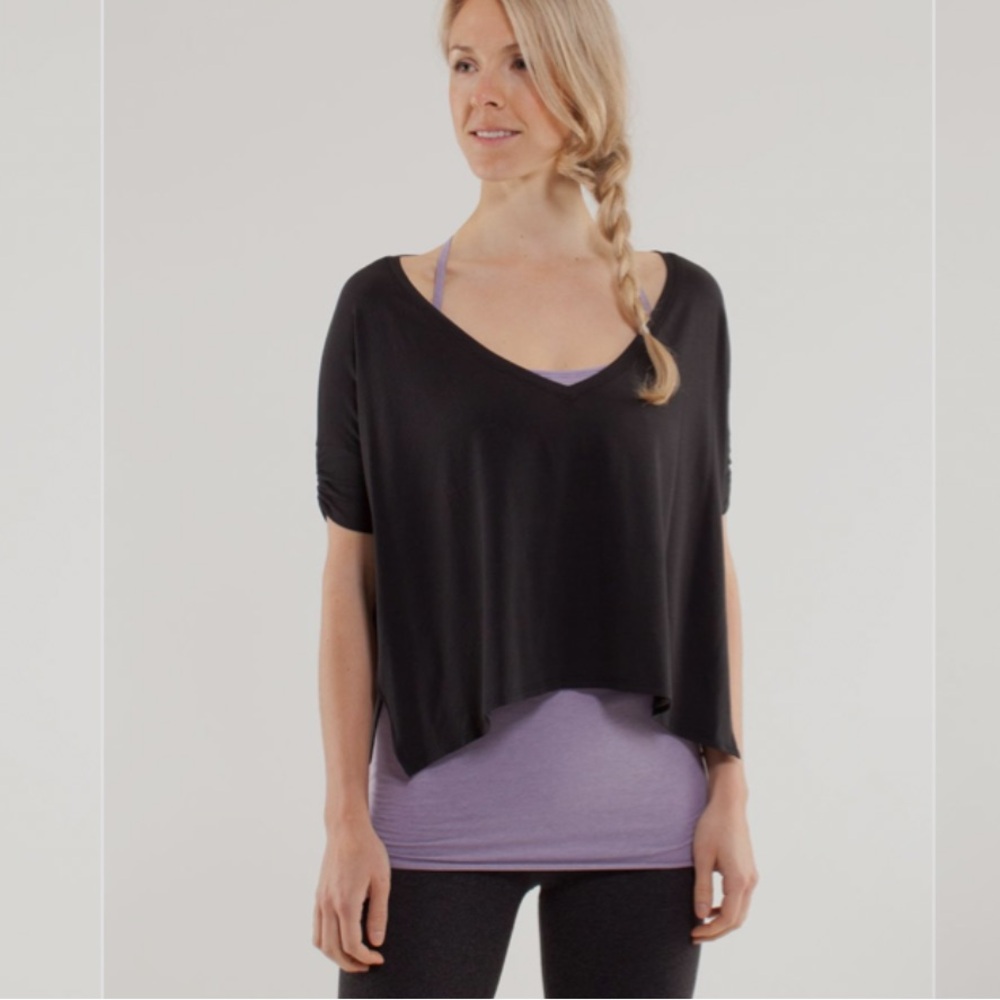 Lululemon My Mantra Black V-Neck Women's Top Size 4 or XS